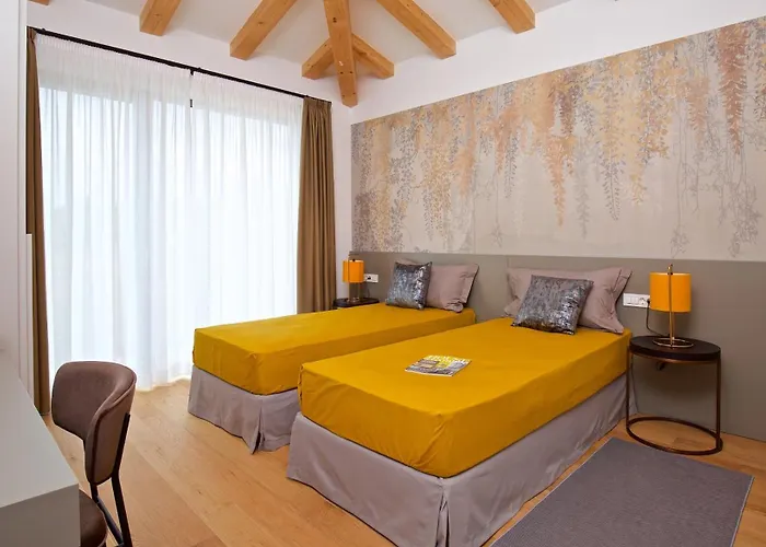 Terra Biancha Villa *